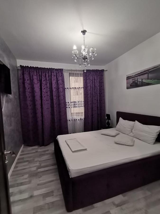 B&P Apartments Mamaia Nord 5 Navodari Bagian luar foto