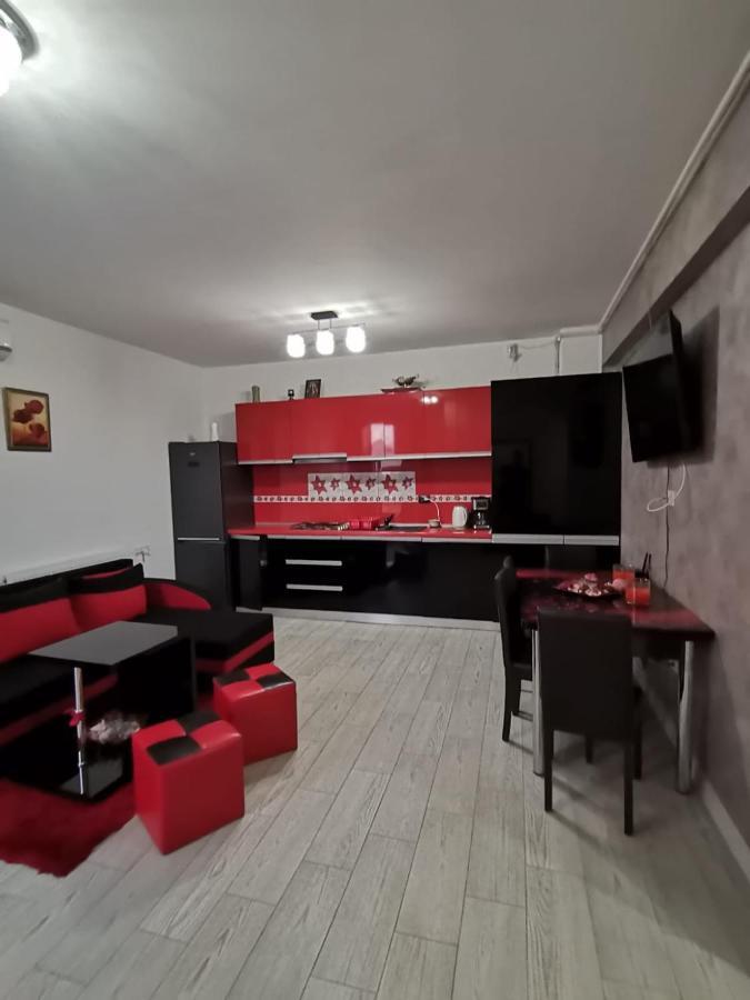 B&P Apartments Mamaia Nord 5 Navodari Bagian luar foto