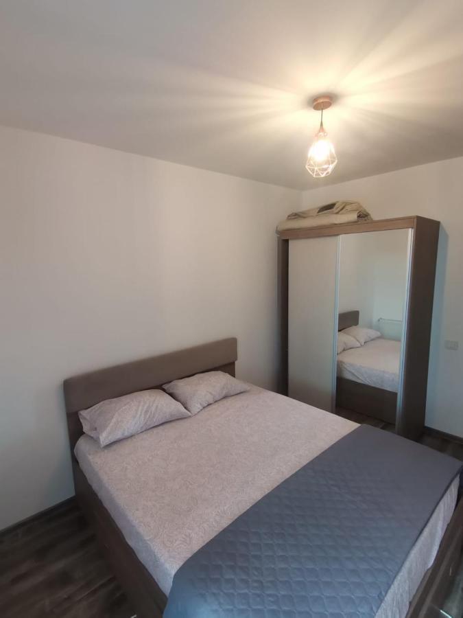 B&P Apartments Mamaia Nord 5 Navodari Bagian luar foto