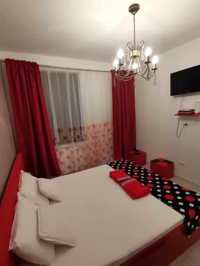 B&P Apartments Mamaia Nord 5 Navodari Bagian luar foto