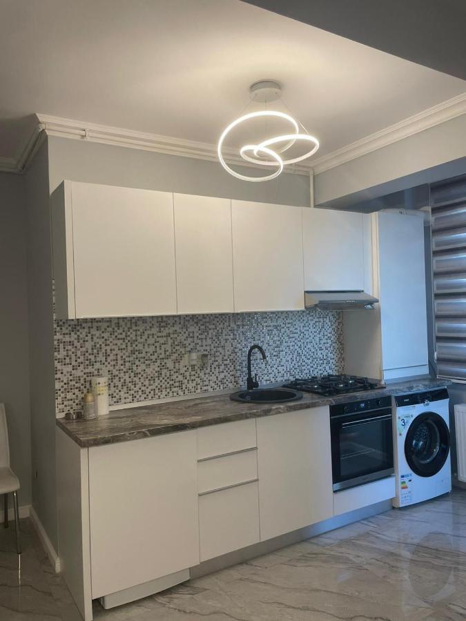 B&P Apartments Mamaia Nord 5 Navodari Bagian luar foto